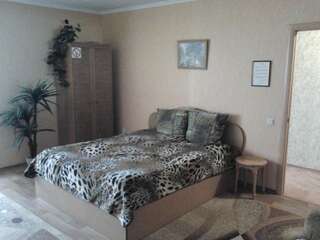 Апартаменты Apartment on Peremohy Street 8 Хмельницкий Апартаменты-29